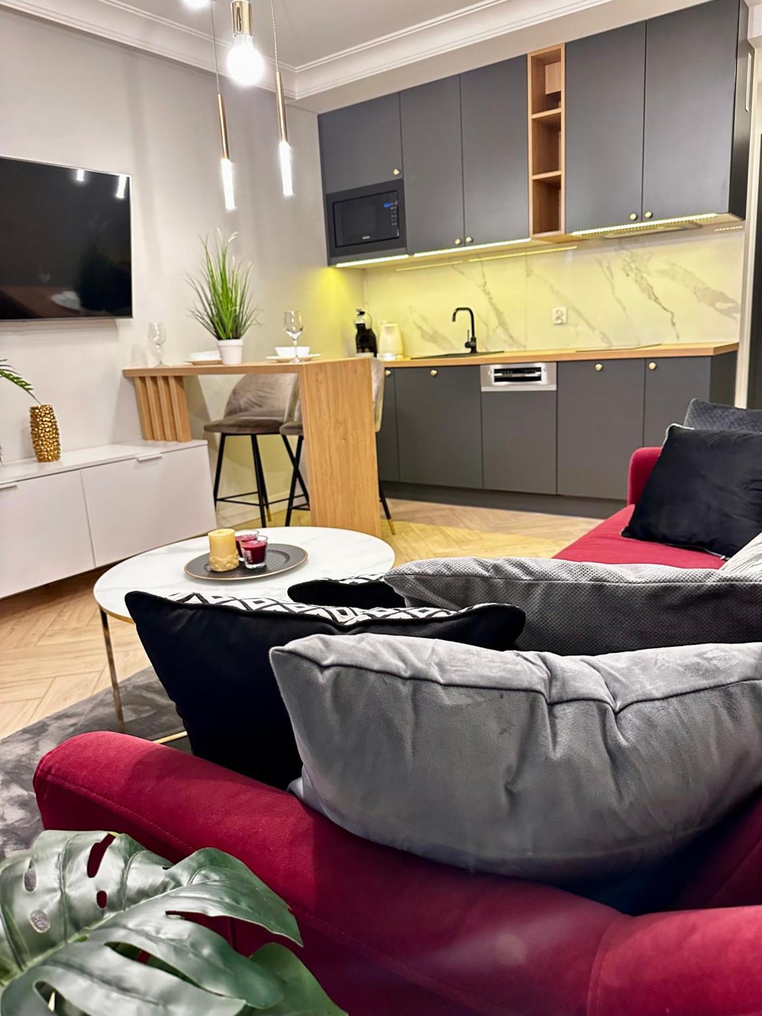 Apartamenty Kielce- Apartament Rubin Przy Zalew Kielecki, Faktura, Parking, Centrum Exterior foto