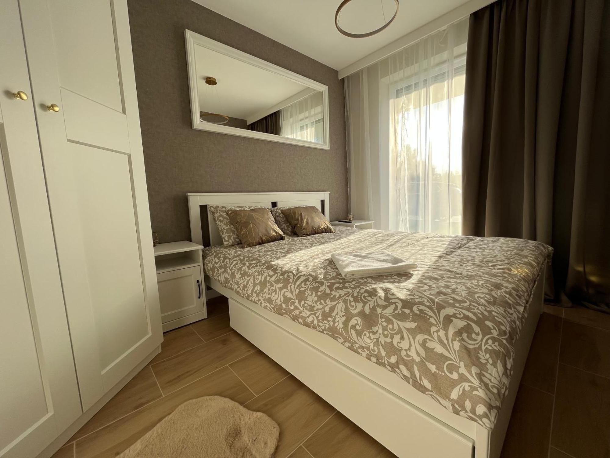 Apartamenty Kielce- Apartament Rubin Przy Zalew Kielecki, Faktura, Parking, Centrum Exterior foto